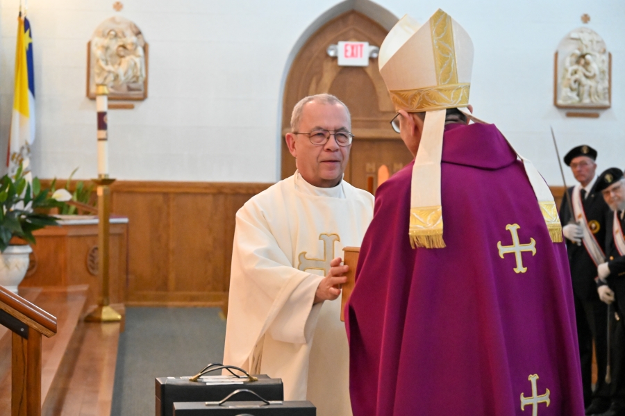 Mass of the holy Oils 2025
