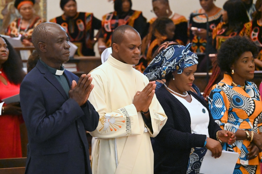 Deacon Ezekiel with family membes