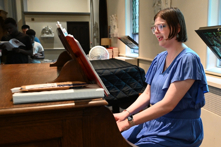 Dr. Bridgette Wargovich plays the organ.