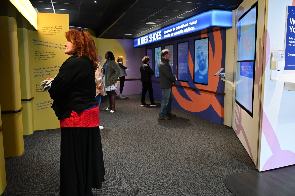 People browsing inside of the museum.